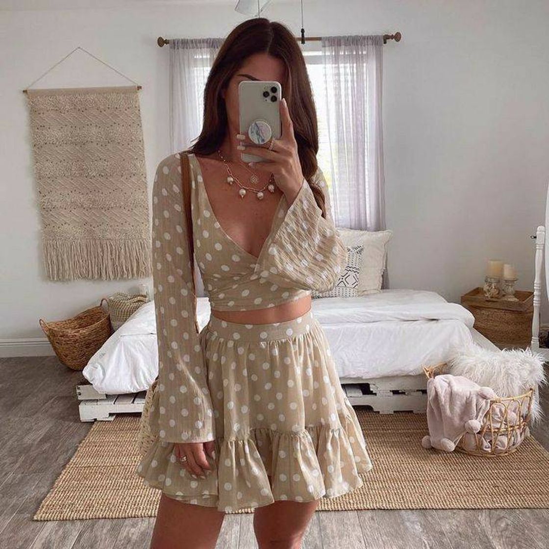 Social Outfit Bege/Caramelo Com Bolinhas ✨
