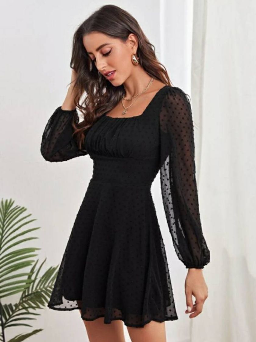 Moda Vestido Preto  Simples e Elegante 