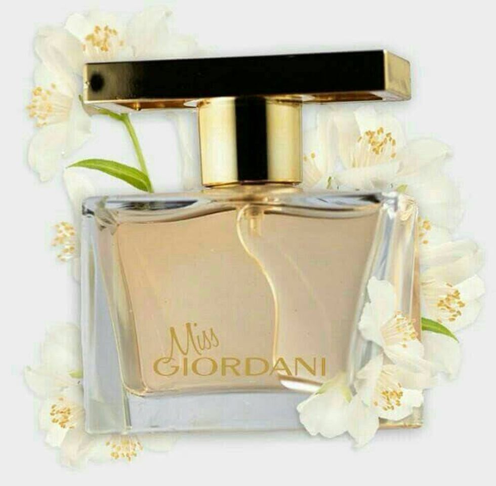 Social Oriflame Miss Giordani Eau de Parfum Para Mujer 50ml