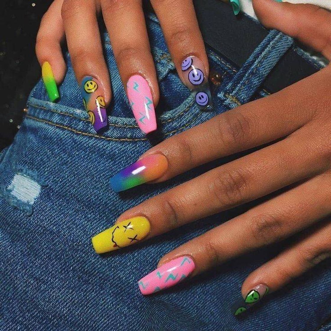 Fashion inspirações de unhas