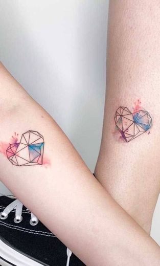 Tatuagem de irmãs