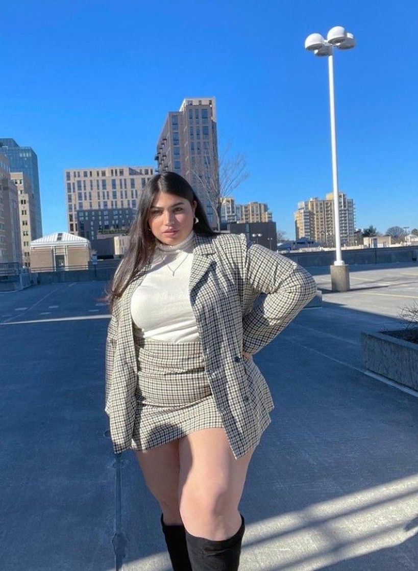 Social Outfits<3