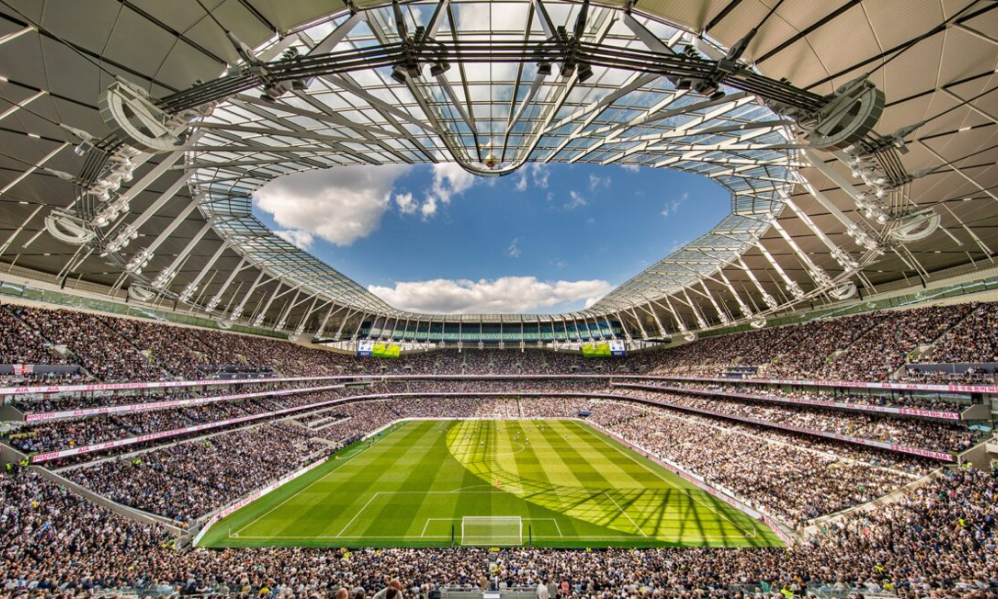 Place Tottenham Hotspur Stadium: Innovación en Londres