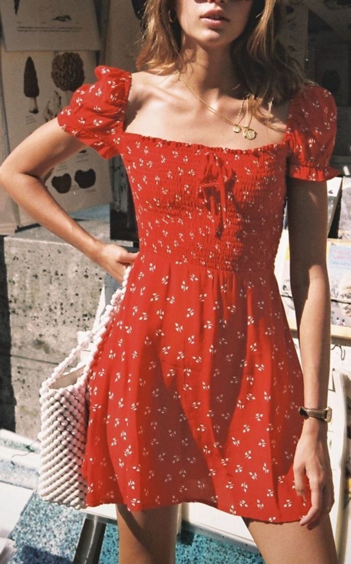 Moda Red dress