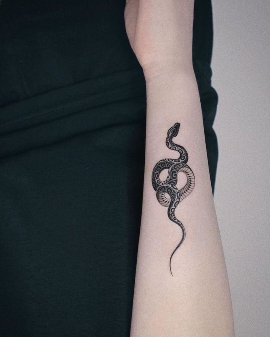 Moda tatto de cobra