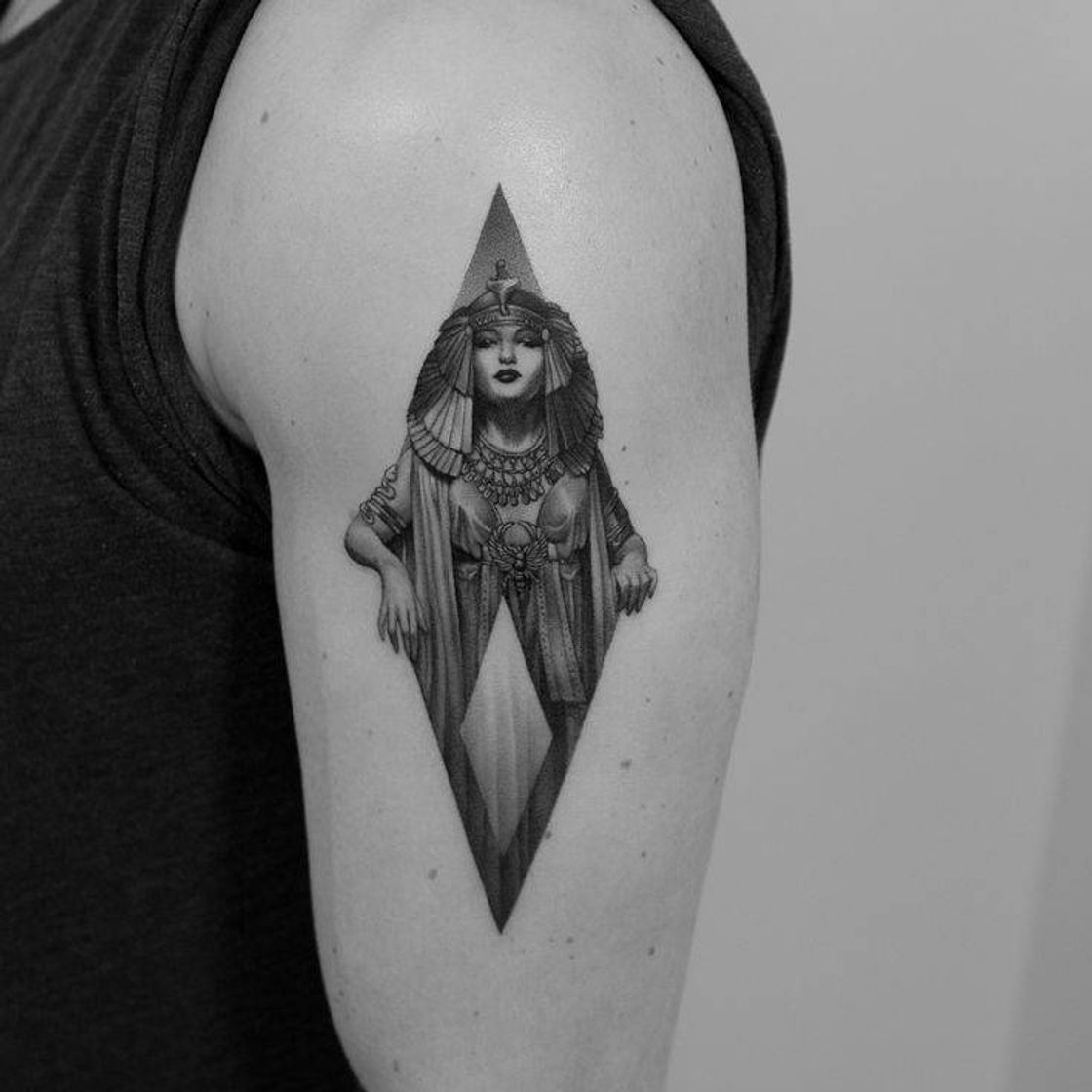 Social tatto.