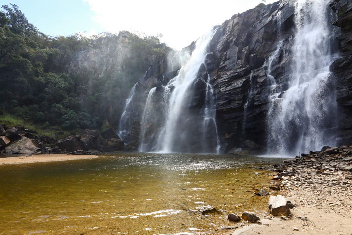 Lugar Salto Corumbá - Camping Pousada Cachoeira Trilha Tirolesa natureza