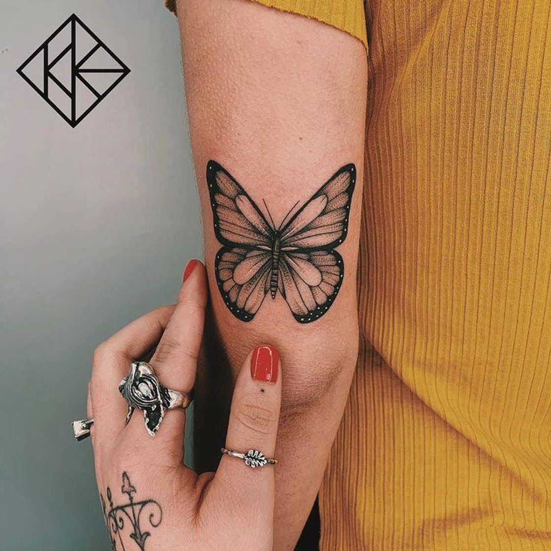 Social tatuagem borboleta