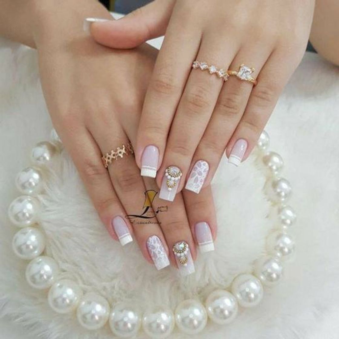 Social Handcess Uñas postizas ovaladas Vino brillante Presione sobre uñas Uñas cortas rojas Cubierta completa Puntas de uñas falsas para mujeres y niñas