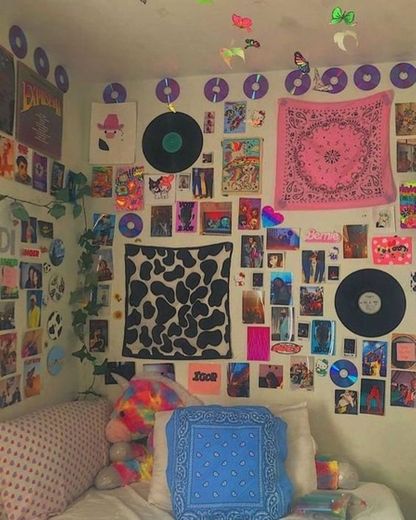 Indie kid room