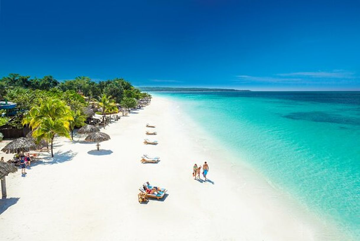 Lugar Beach Jamaica