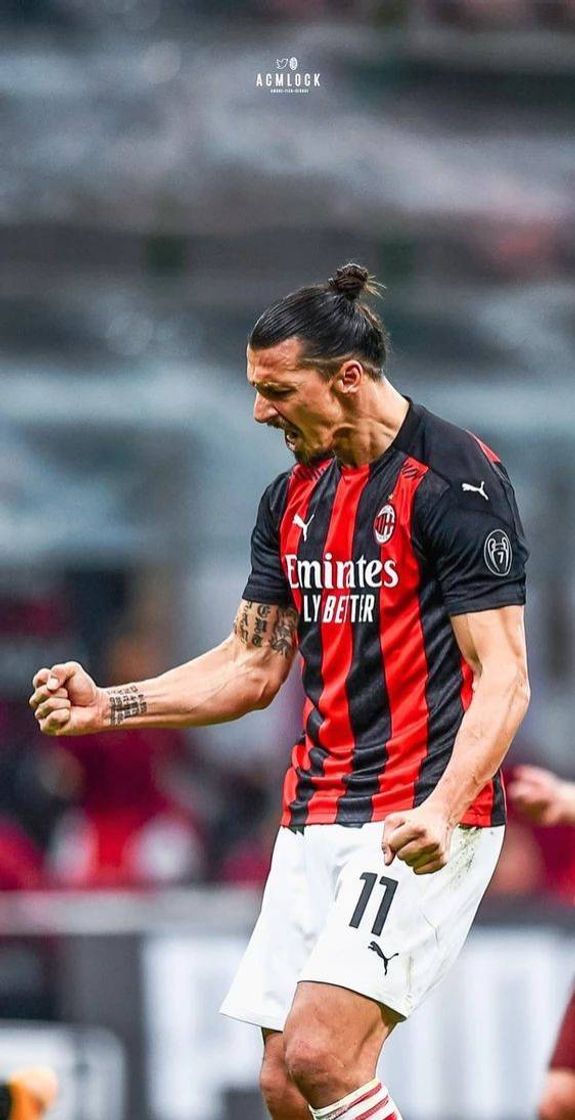 Social Zlatan Ibrahimovic
