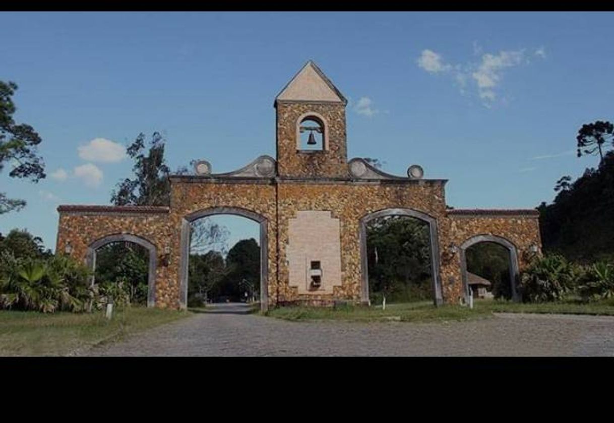 Place Estrada da Graciosa