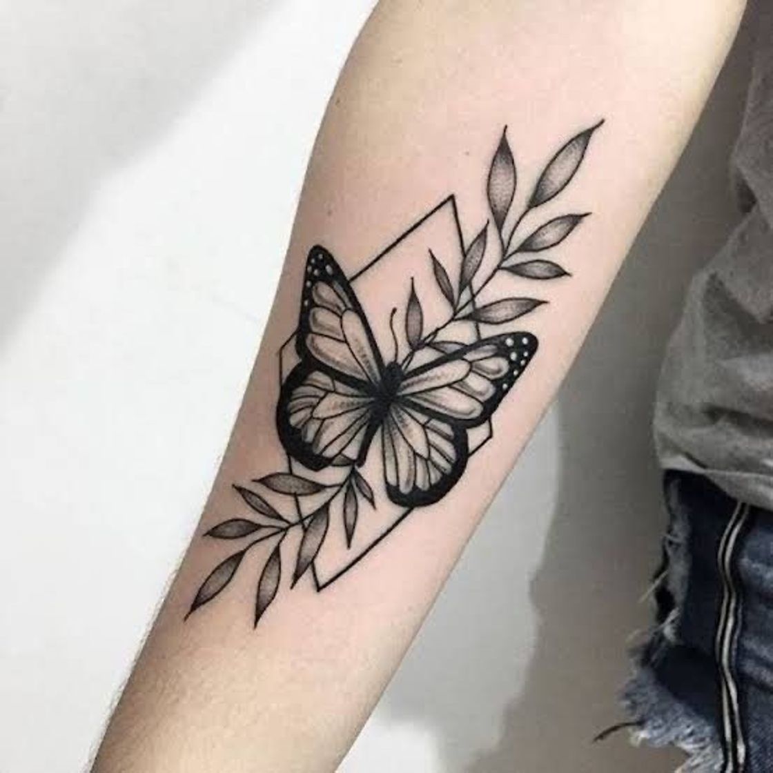 Moda Tatuagem borboleta 