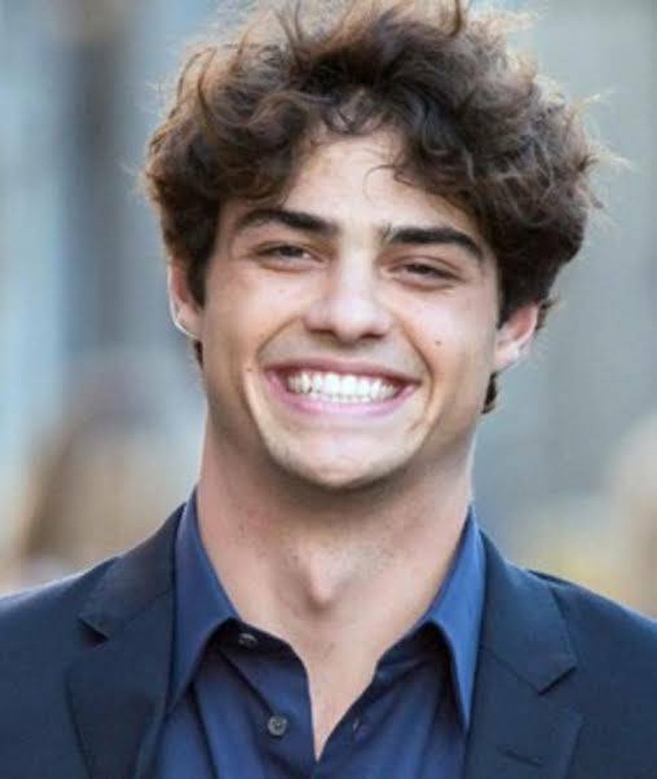 Fashion Noah centineo