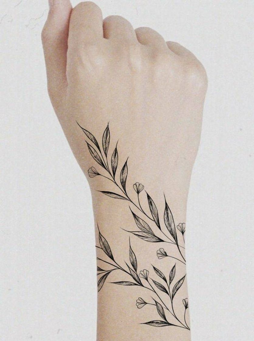 Moda Inspirações de tatuagens minimalistas: braço🤍