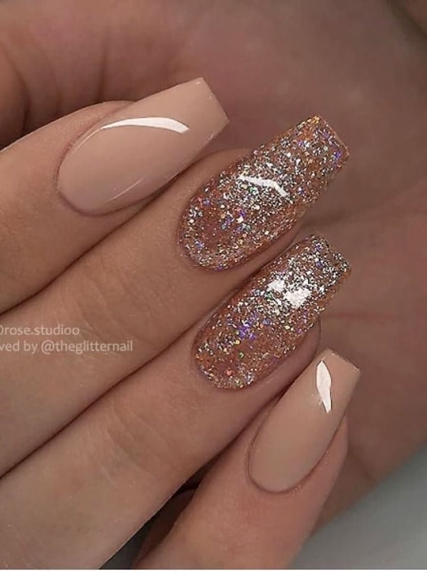 Fashion Glitter Nails 