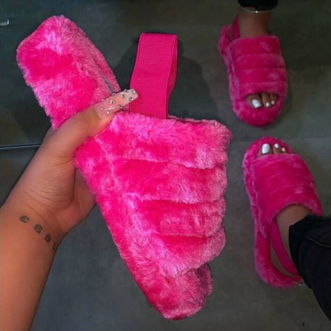 Fashion Chinelo de pelúcia 😍😍