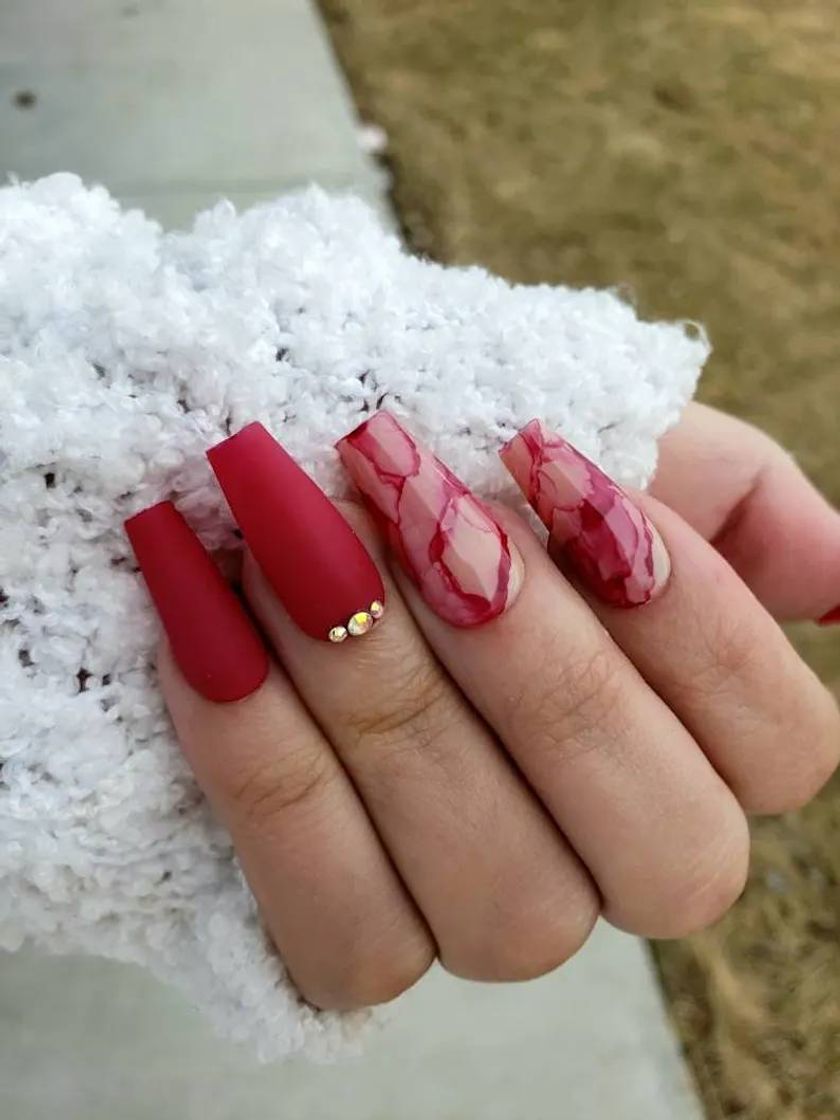 Social Red with Marble accent