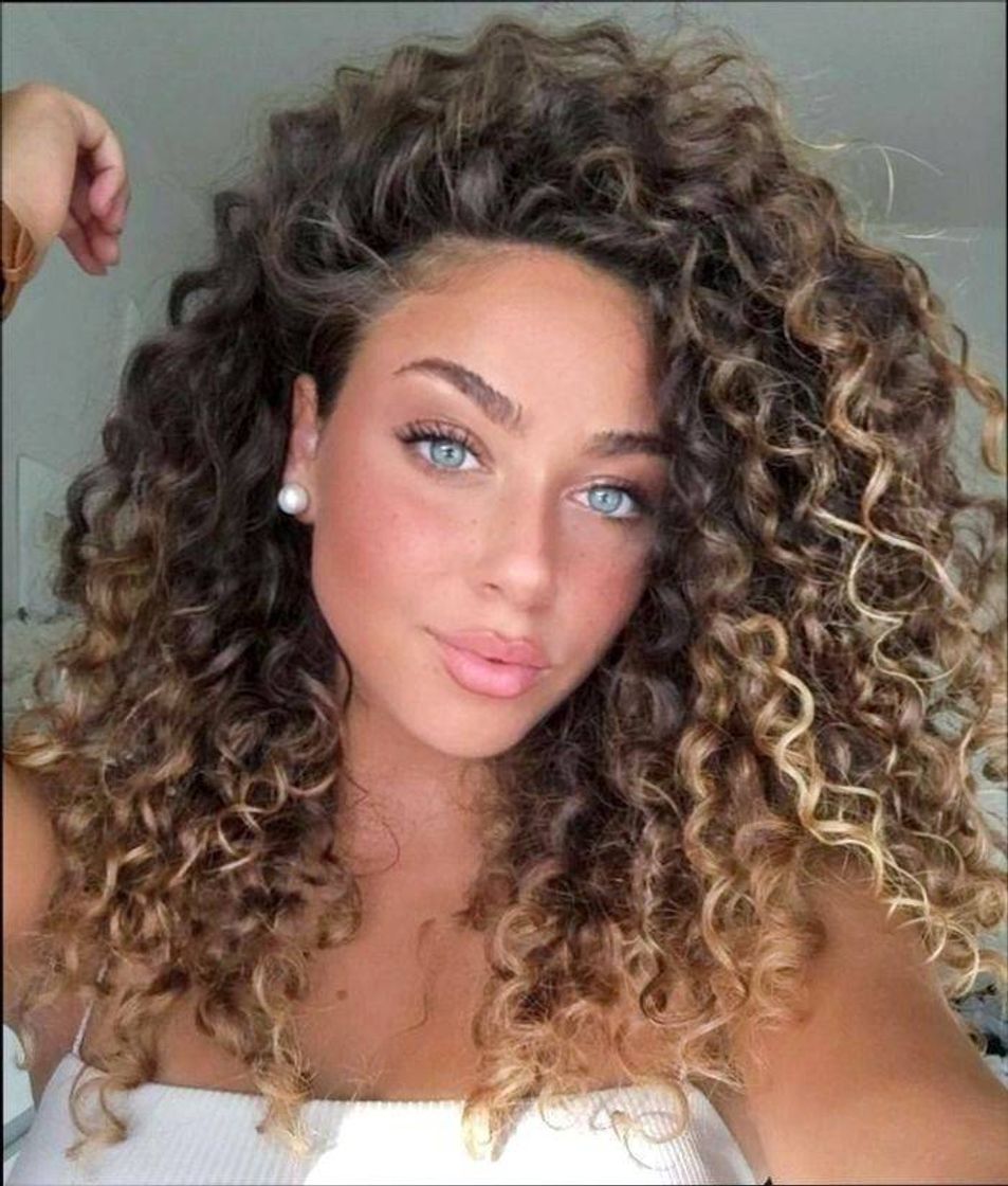 Moda Curly hair ❤️