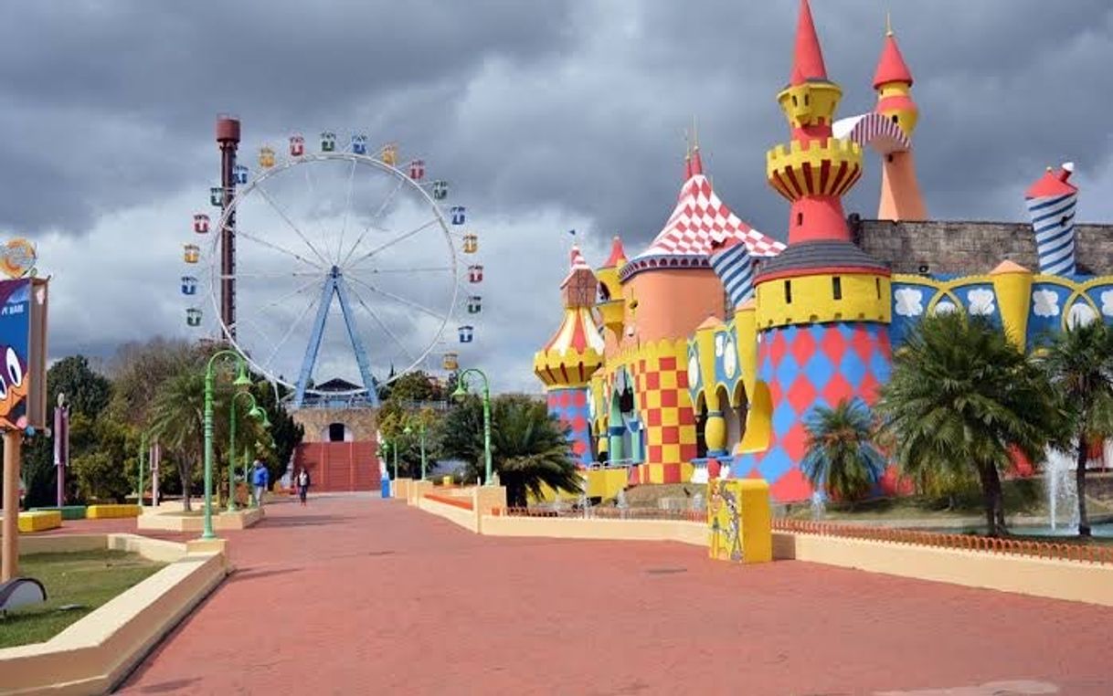 Lugar Hopi Hari