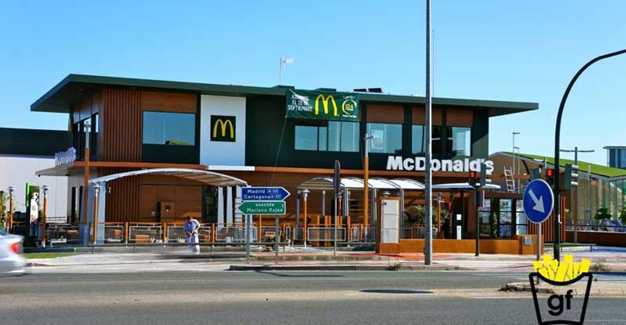 Restaurants McDonald's Juan de Borbón