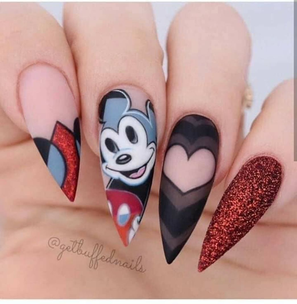 Moda Unhas Michey mouse *_* 💅