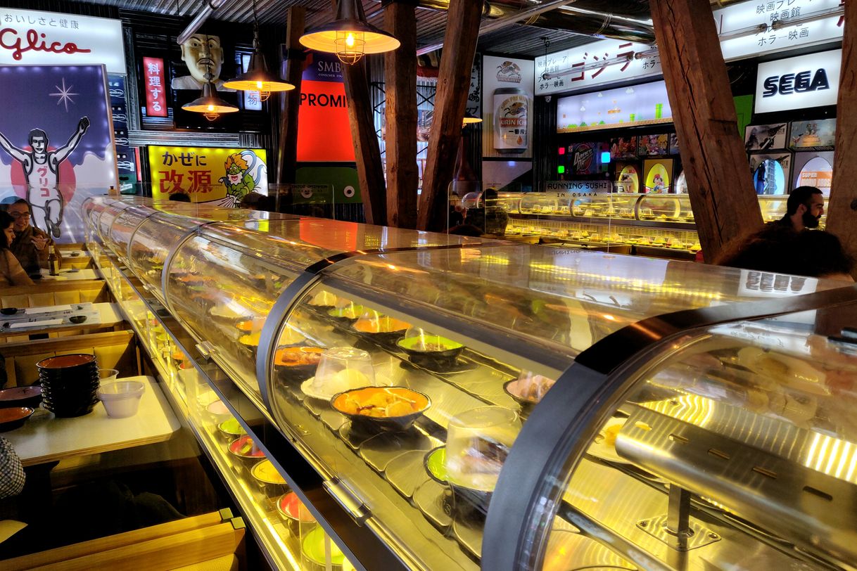 Restaurants Running Sushi in Osaka