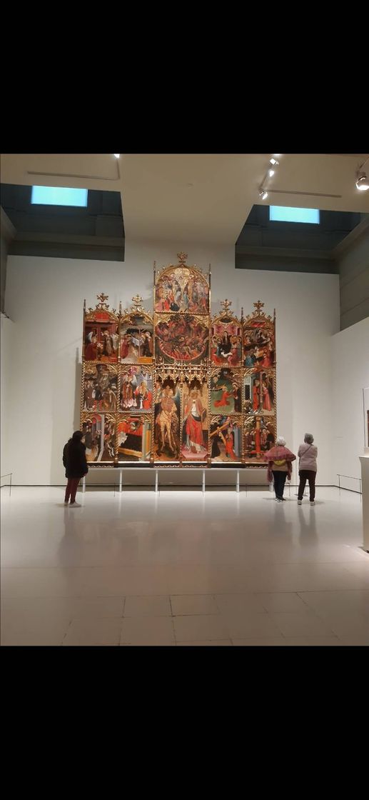 Place Museo Nacional de Arte de Cataluña