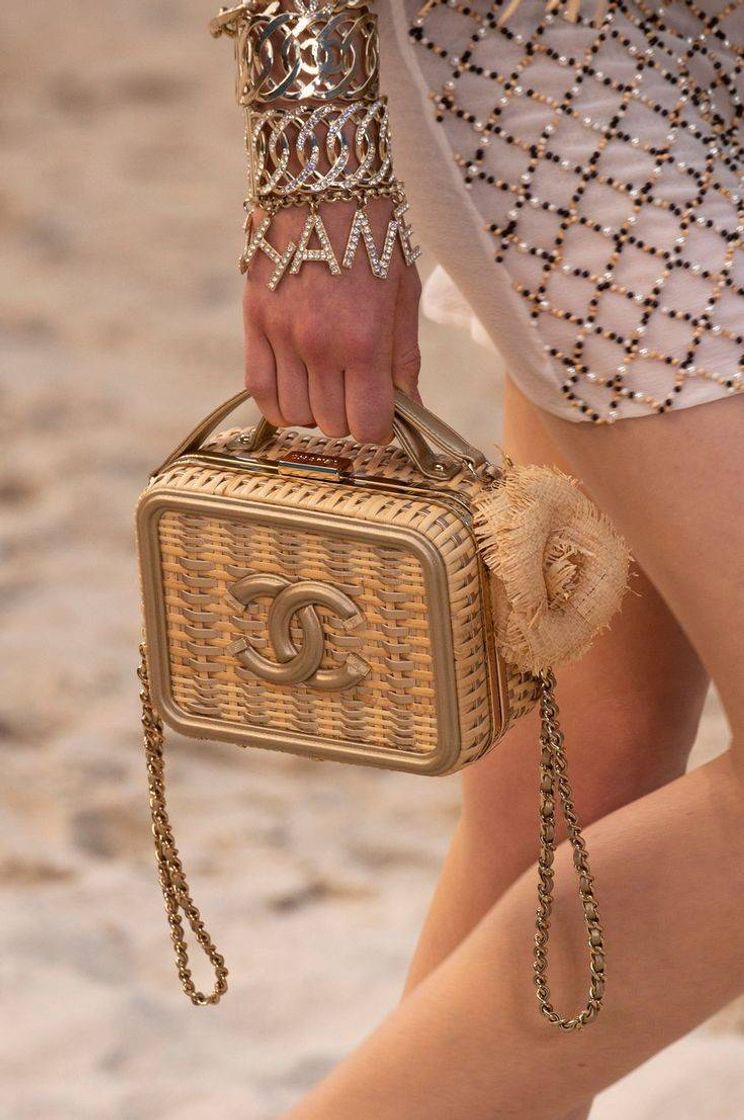 Moda Que tudo essa bolsa da Chanel 