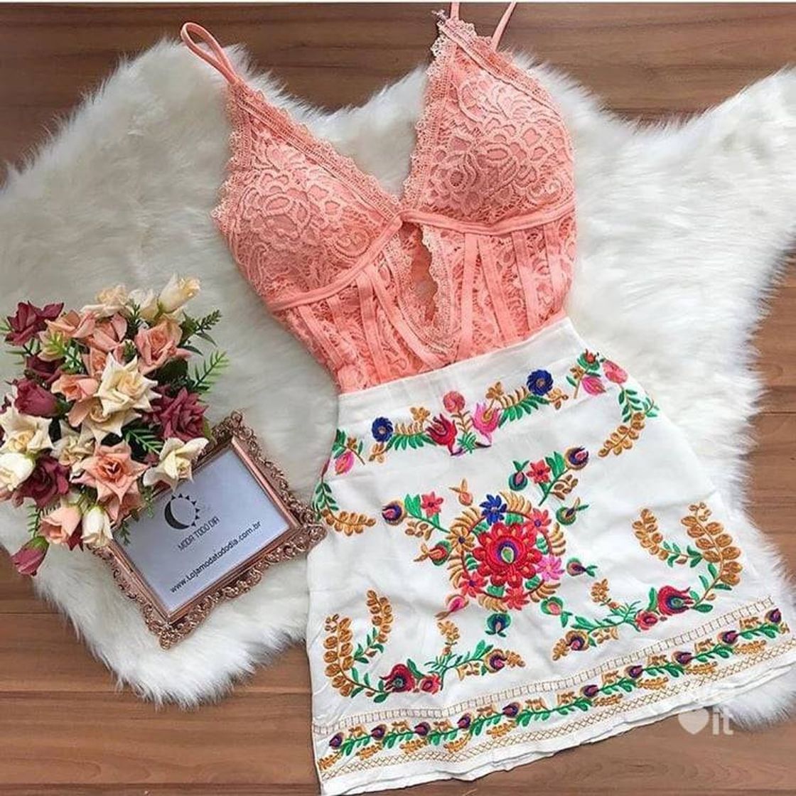 Moda Conjunto bordado 🌸