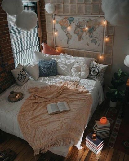 bedroom ✈️🌎