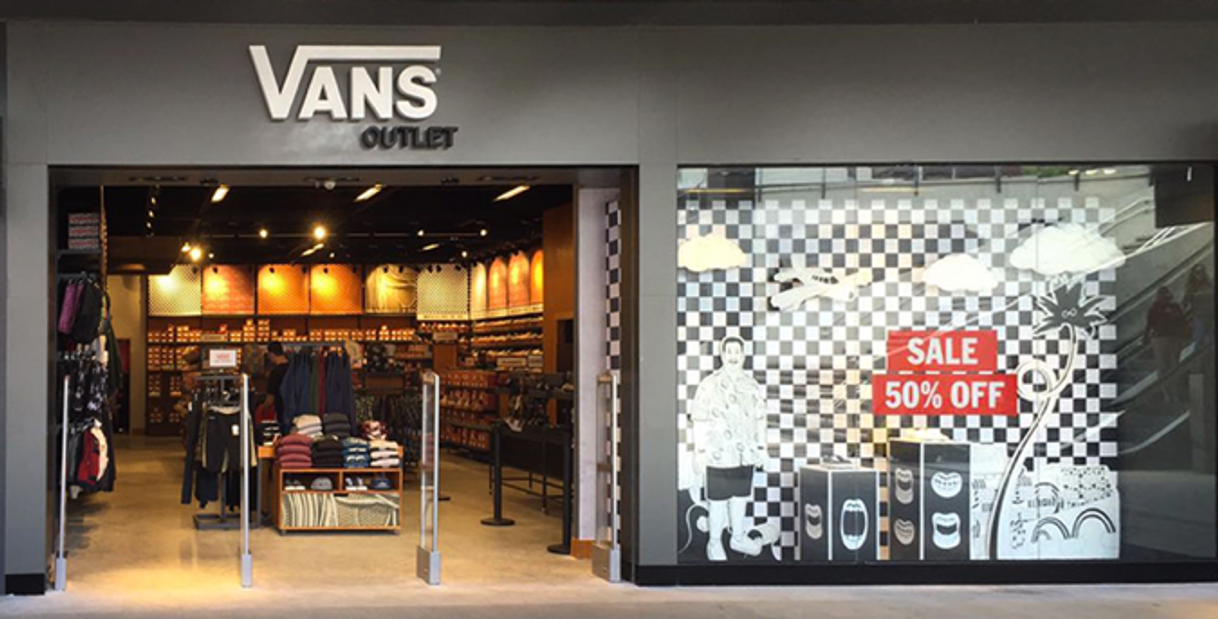 Lugar Vans Outlet