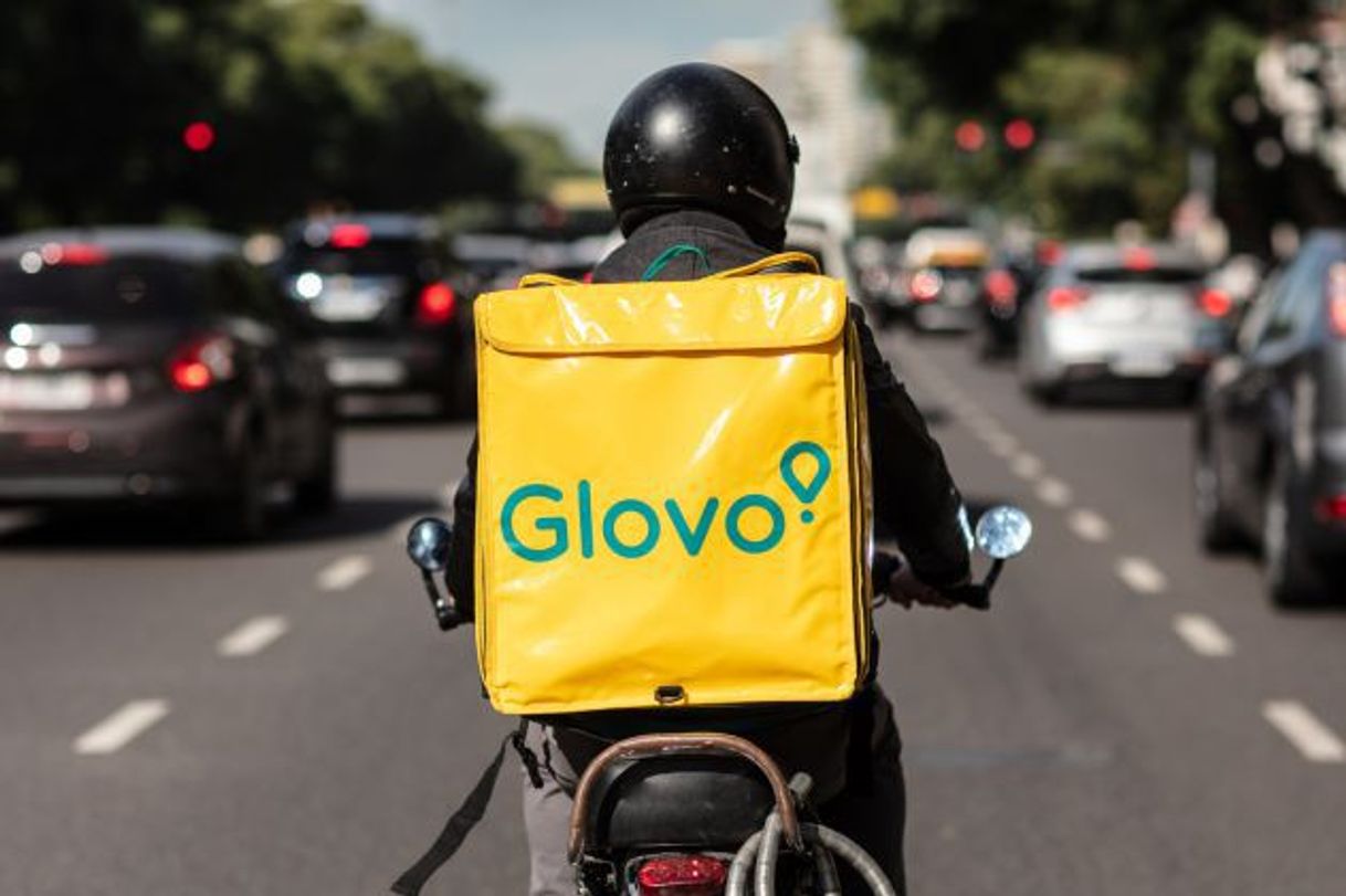 Moda Glovo