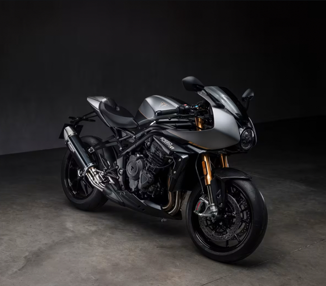 Product Triumph Speed Triple 1200RR Breitling Edition