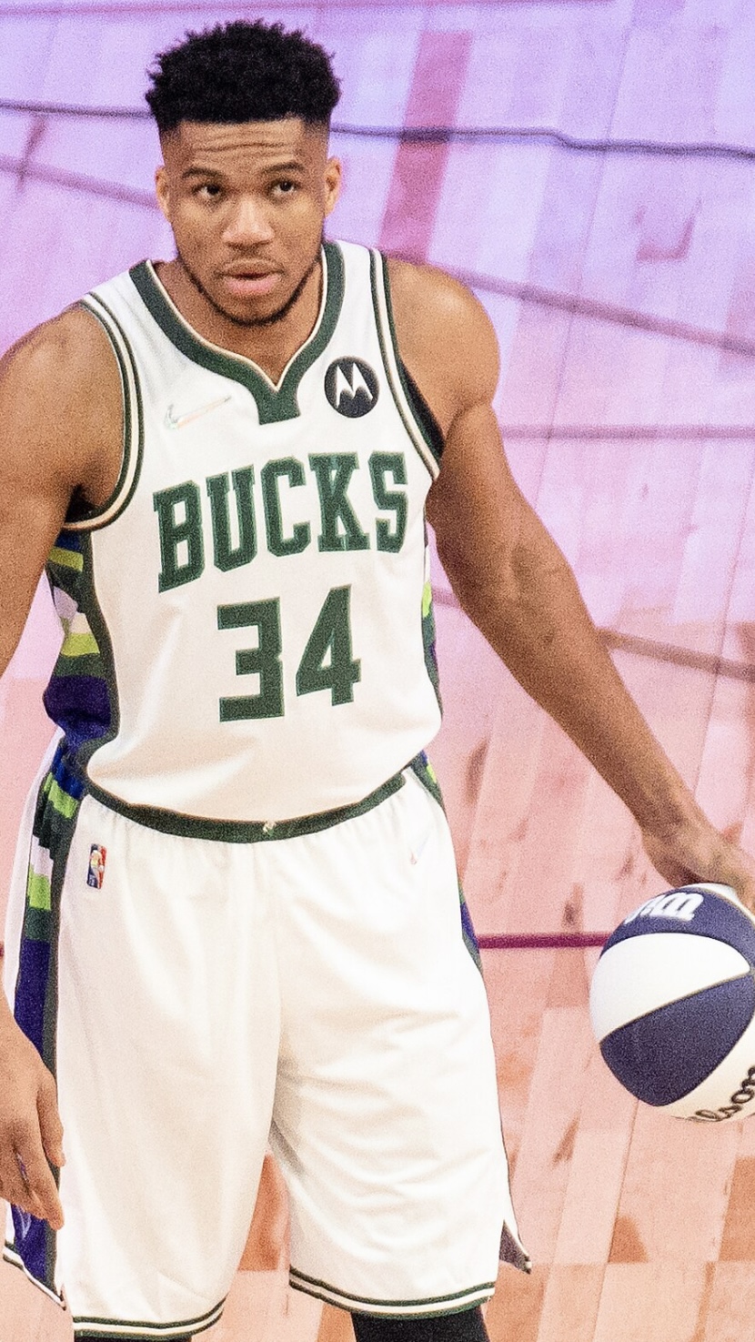 Moda Giannis Antetokounmpo 