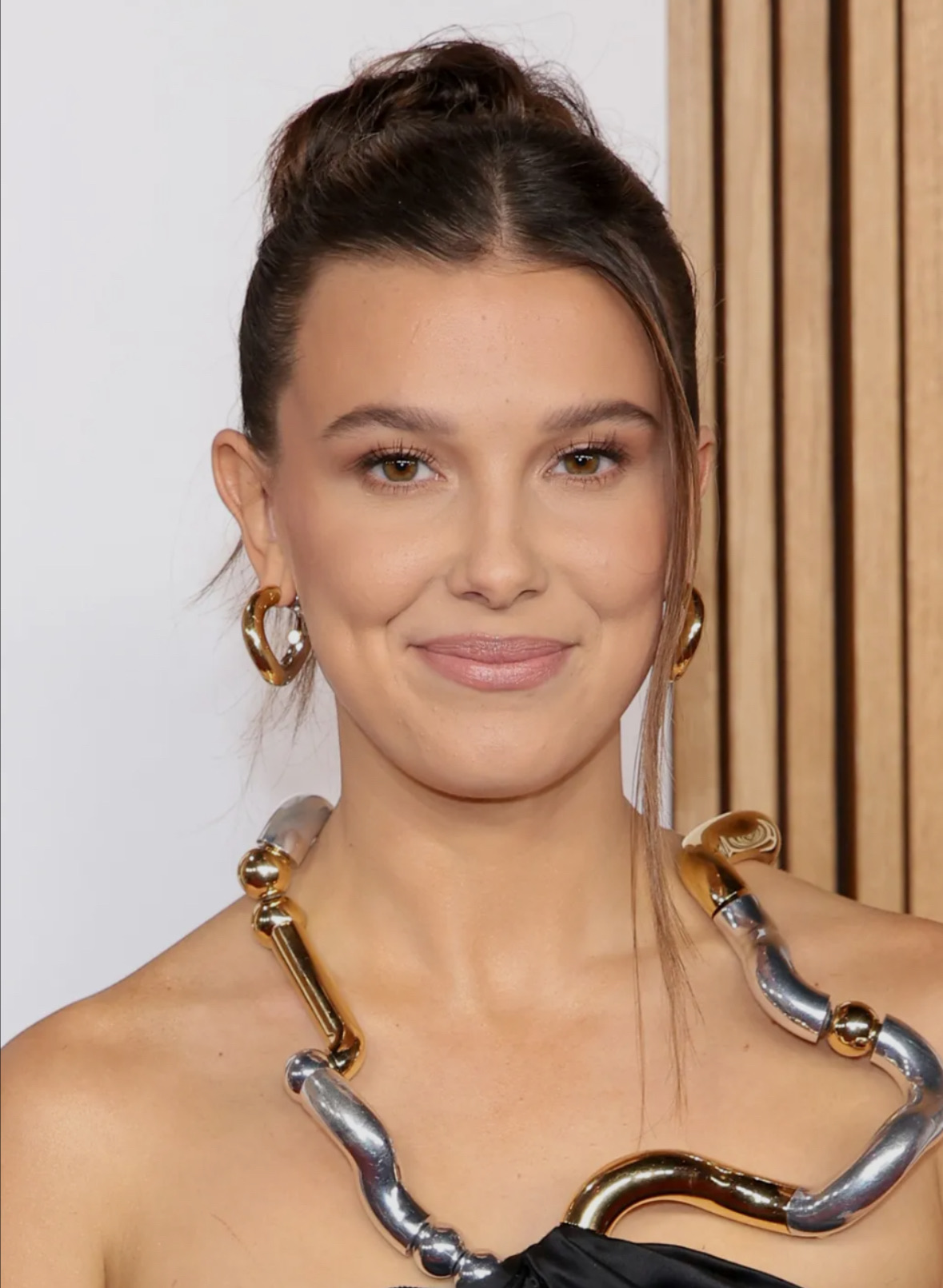 Social Milly Bobby Brown y su lucha con la sordera unilateral