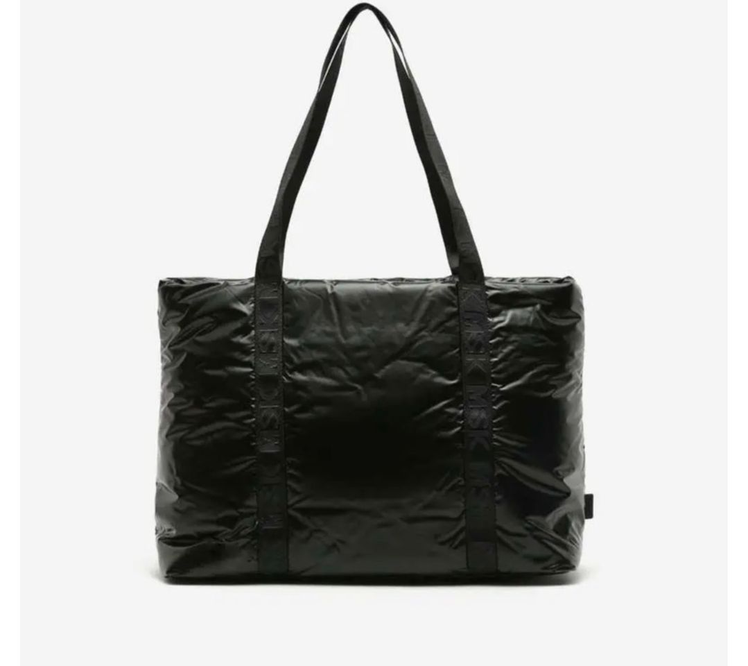 Moda Shopper negro