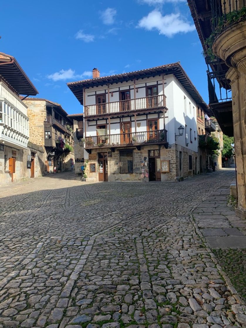 Place Santillana del Mar