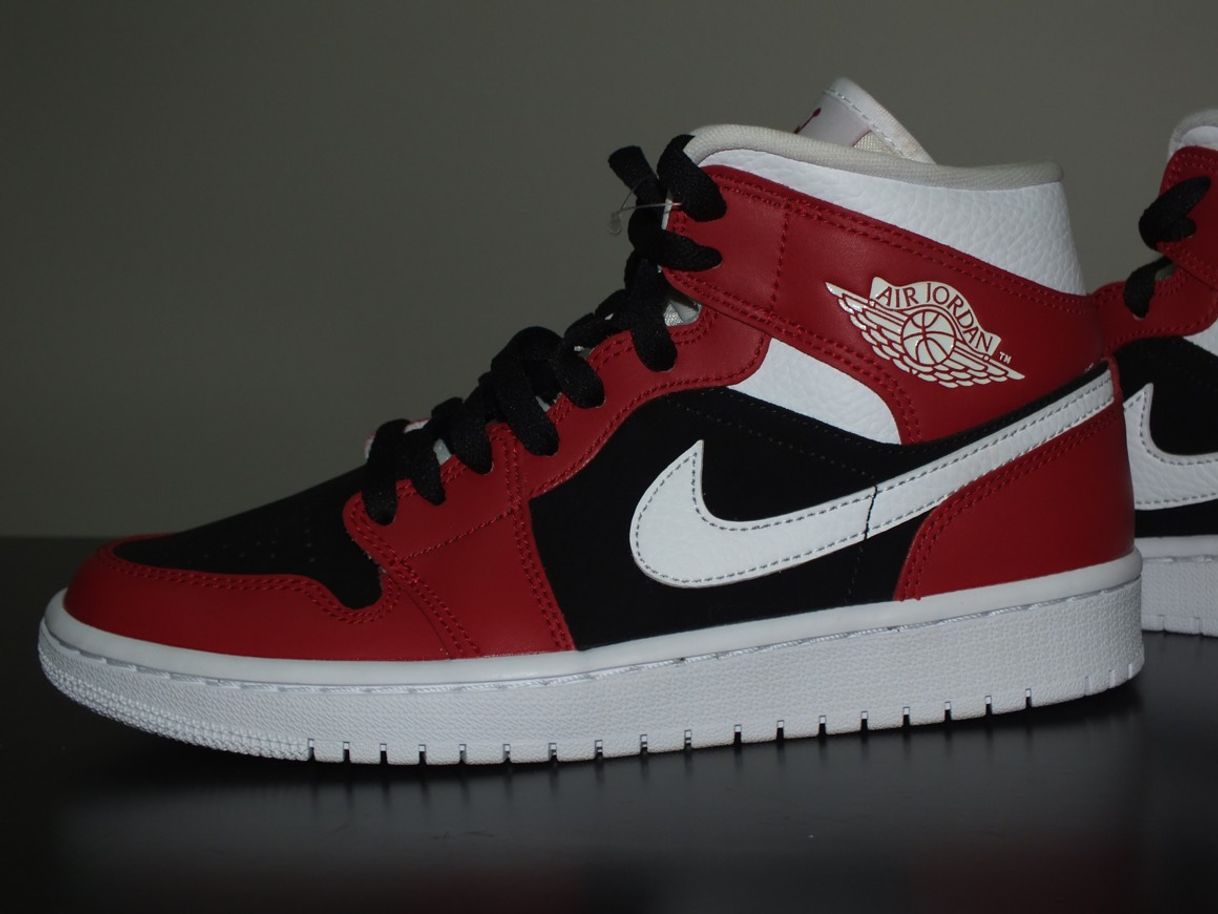 Moda Air Jordan 1 Mid Gym Red