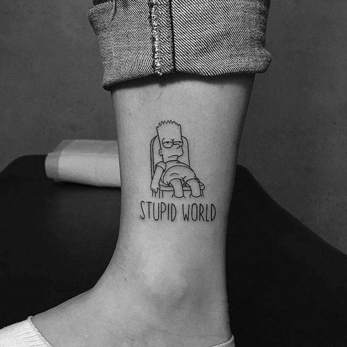 Social STUPID WORLD