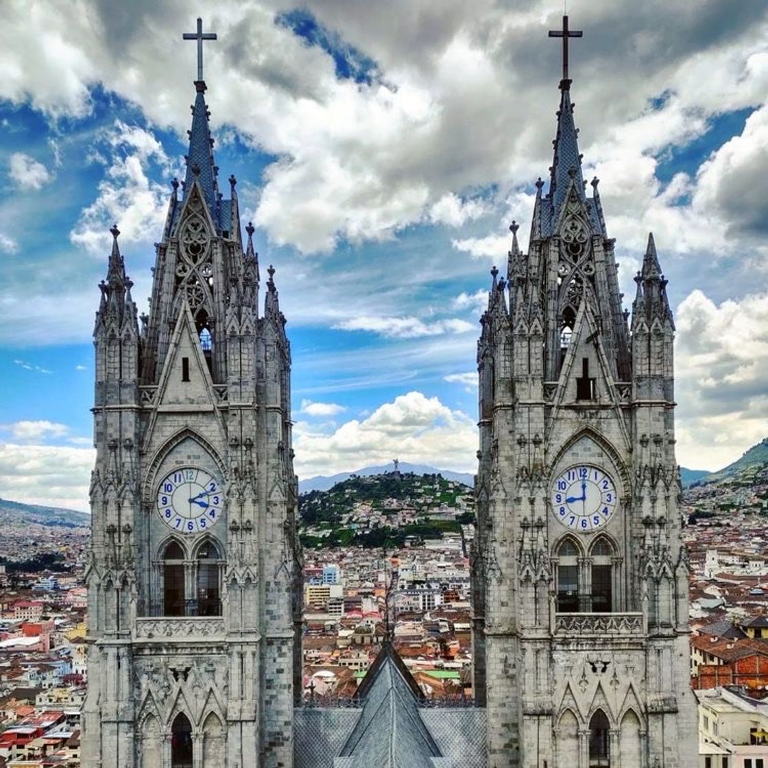 Moda 🏔🌈🌈La basílica....⛪️ ✈️📷🎞