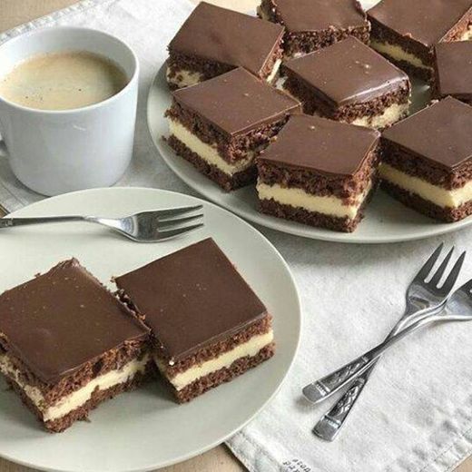 Chocolate Cake Bars