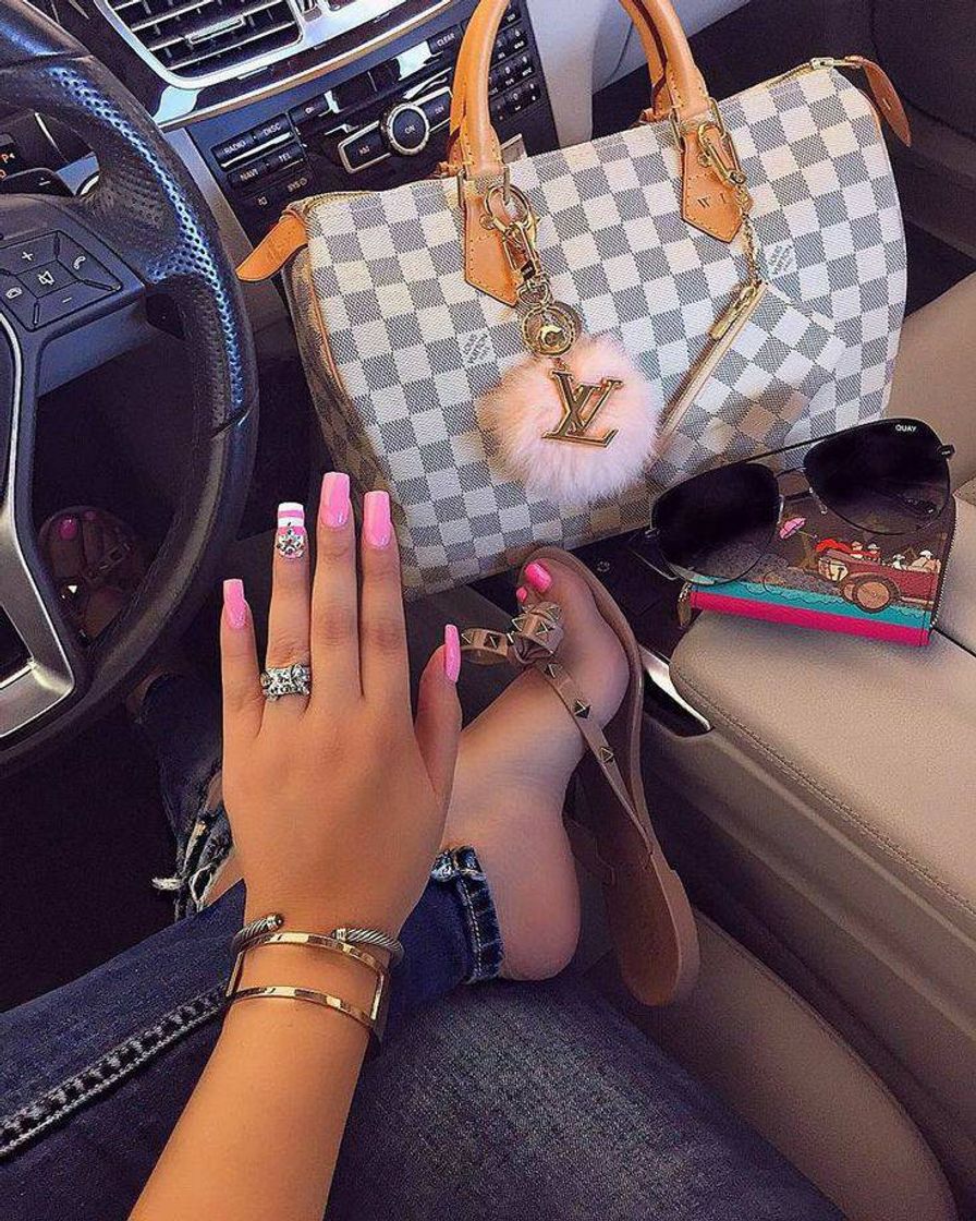 Social V Style Sandals