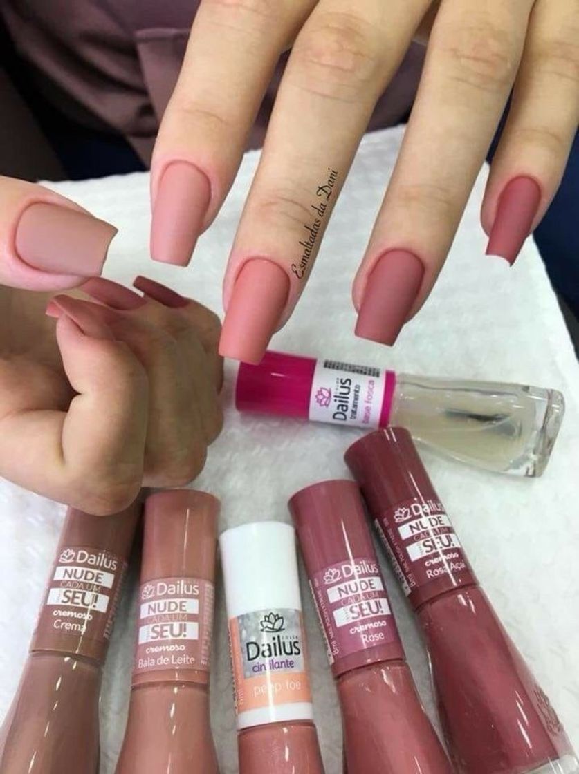 Moda Cores diferentes e seus nomes de esmaltes