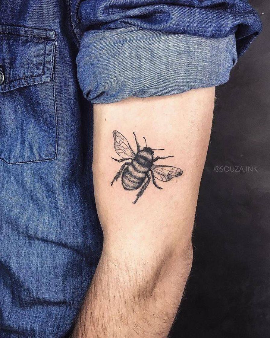 Tattoo Abelha 🐝🖤