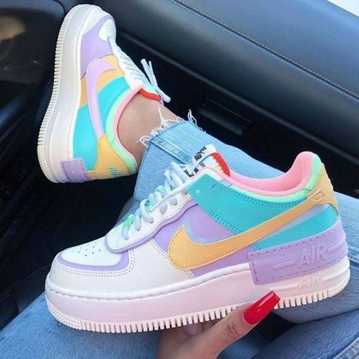 Nike 🌈