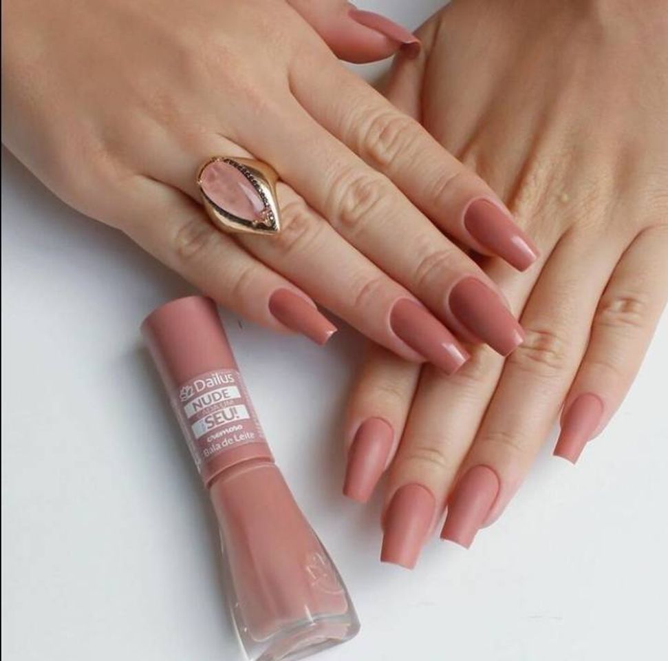 Fashion Nude nails