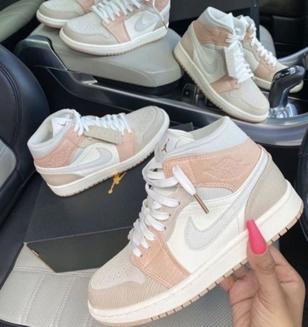 Social Nike Air Jordan 1 Retro High OG Hombres Basketball 555088 Sneakers Turnschuhe