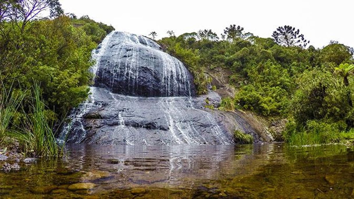 Lugar Cascata Véu De Noiva